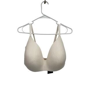 NWT Knix Lace WingWoman Contour Bra Cloud Wireless Plunge Size 8